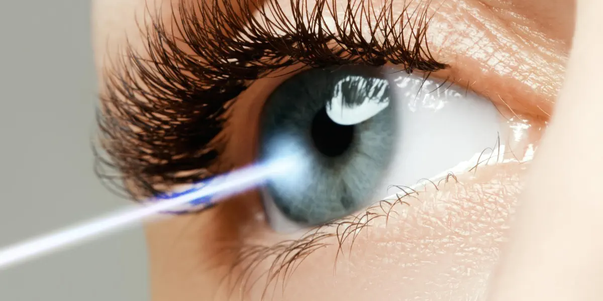 Langzeitfolgen von Augen Lasern: Klare Sicht ohne Risiko?
